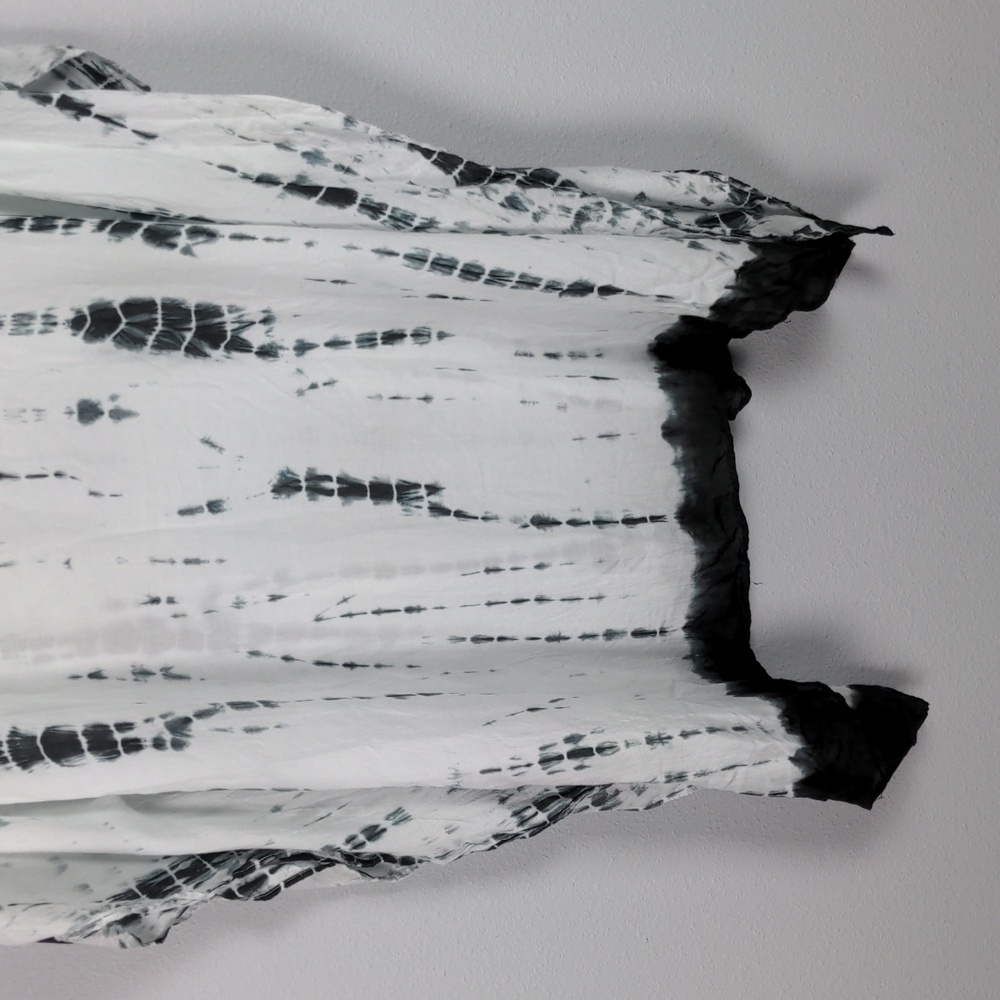 Soft Surroundings Tie-Dye Beaded Kimono Shawl Black White Size Medium - Picture 10 of 10